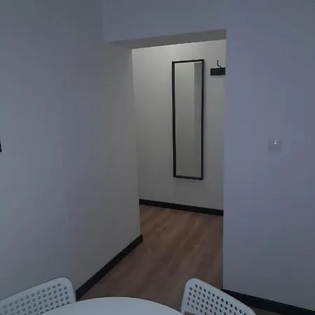 Graniczna 8a アパート *