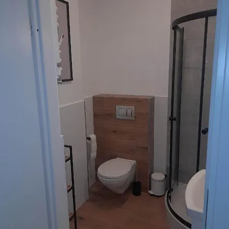 アパート Graniczna 8a ビィドゴシュチュ