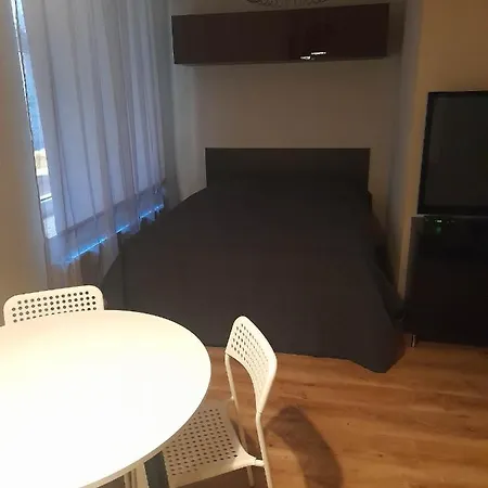 アパート Graniczna 8a ビィドゴシュチュ